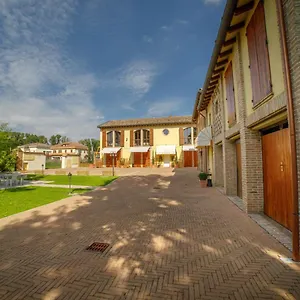  Aparthotel La Corte Del Mulino Italië