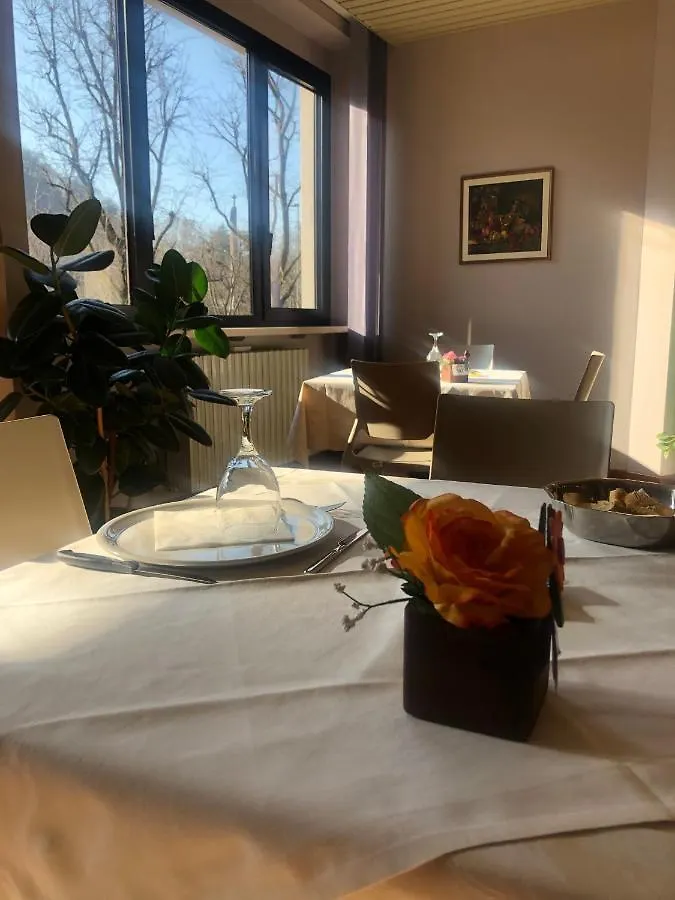 ** Hotel Albergo Casa Dell'Ospite Brescia Włochy